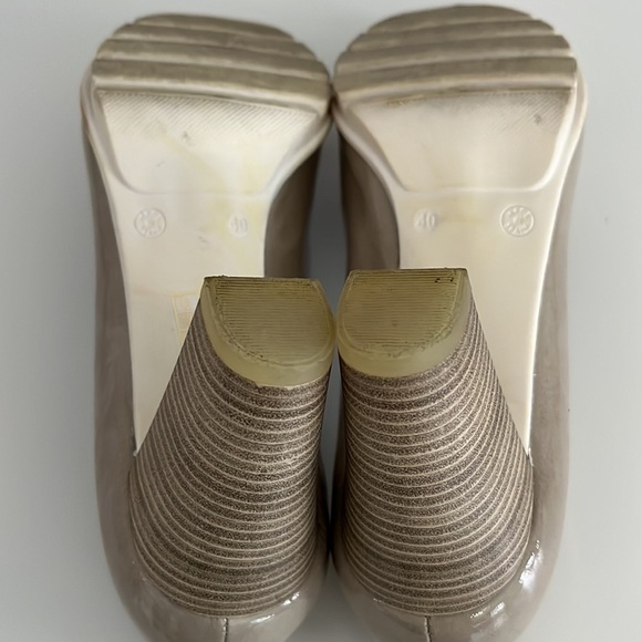 Dorking by Fluchos Patent Leather Rubi Pumps Block Heel Nude-Greyish-Beige - Picture 13 of 16